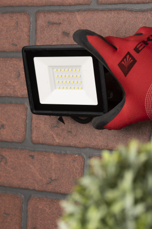 Прожектор свд 30Вт 6500К 5600лм черный IP65 110° Luma EKF