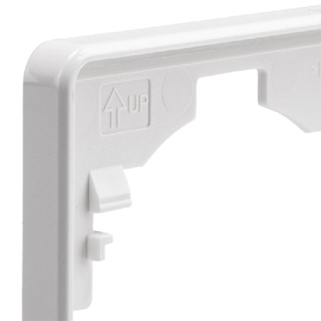 купить Миле Раунд белый рамка 4-ая универсально  в Сыктывкаре Миле Раунд белый рамка 4-ая универсально