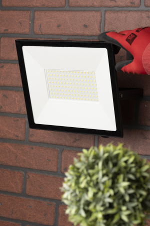 Прожектор свд 100Вт  6500К 8000лм черный IP65 110° Luma EKF 