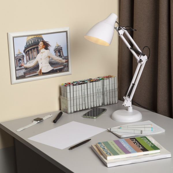 купить Светильник настольный 40Вт E27 серый подставка ЭРА в Сыктывкаре Светильник настольный 40Вт E27 серый подставка ЭРА